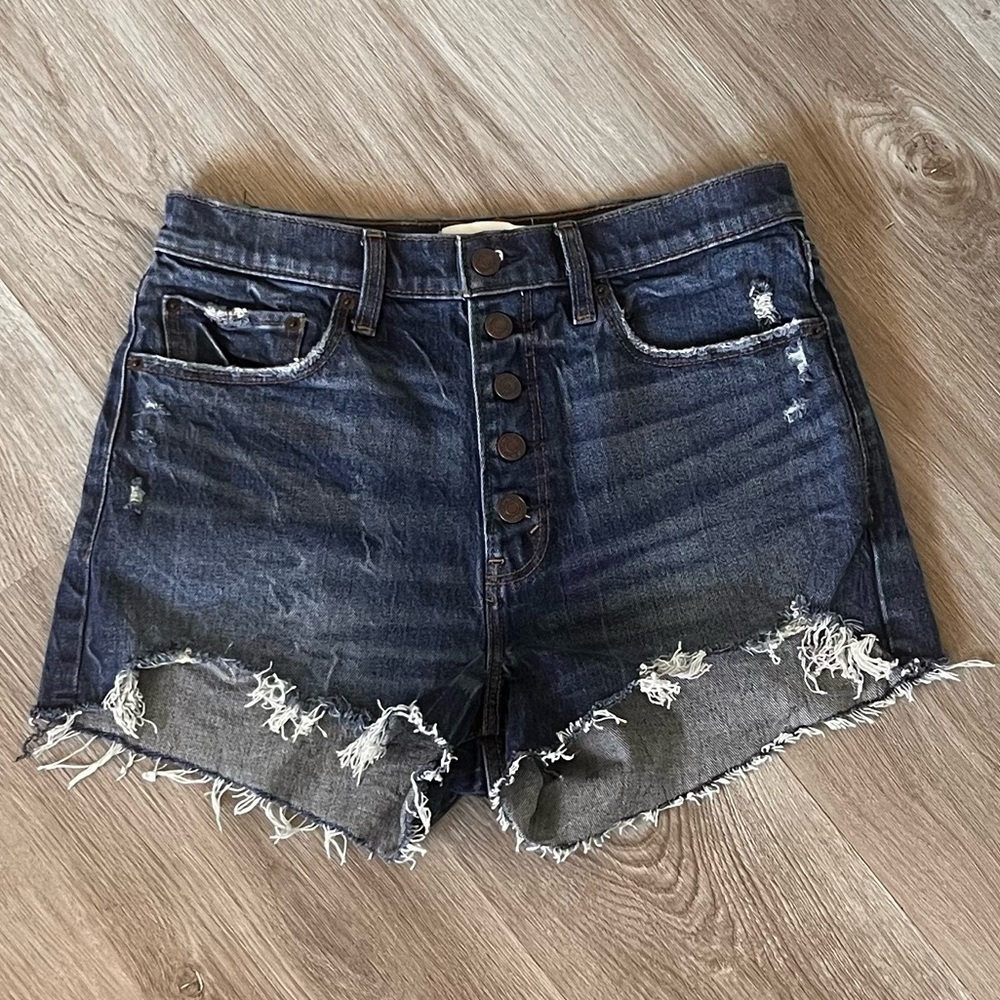 Abercrombie & Fitch High Rise Mom Short size 28/6 NWOT